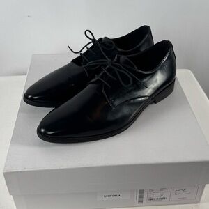 Burberry Uniform Patent Leather Derby Shoe in Black Size 7 or 37 with Box
